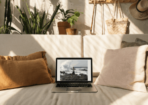 Wie du innere Balance in der Welt von Social Media findest und warum das für Migräne so wichtig ist. anke schneider coaching yogatherapie migränebegleitung