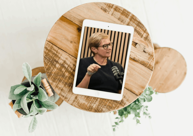 Warum Migräneprävention 2026 unbequem bleiben muss Ein Plädoyer für Eigenverantwortung und Nervensystem Regulation Ich schreibe diesen Beitrag im Januar 2026 bewusst klar und vielleicht auch unbequem. Nicht weil ich provozieren möchte, sondern weil ich Frauen ernst nehme. Dich. Dein Leben. Deinen Körper. Deine Gesundheit. Und weil ich seit vielen Jahren erlebe, dass Migräne viel zu oft verwaltet wird, statt ihr wirklich vorzubeugen.